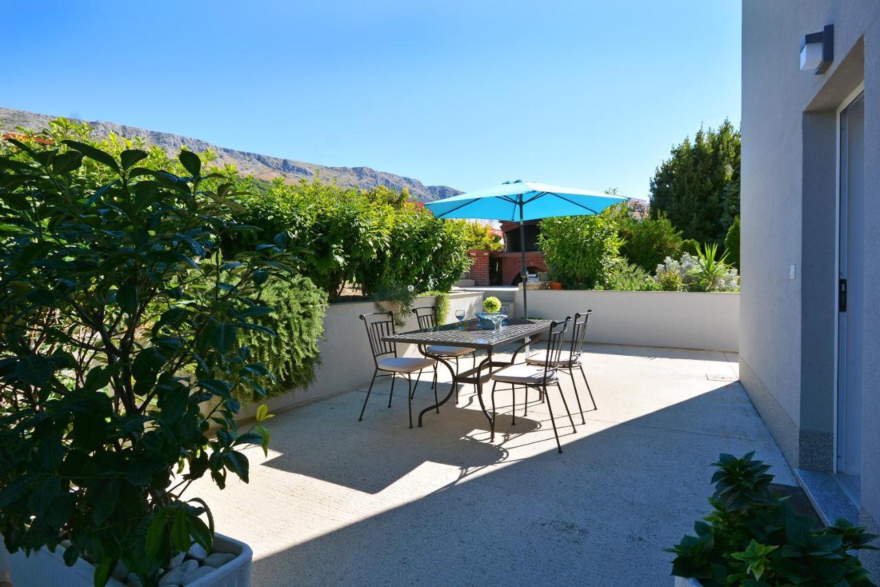 Seas The Day Apartments Podstrana Exterior foto